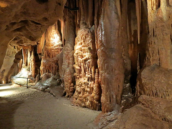 271224035001 baratang limestone caves